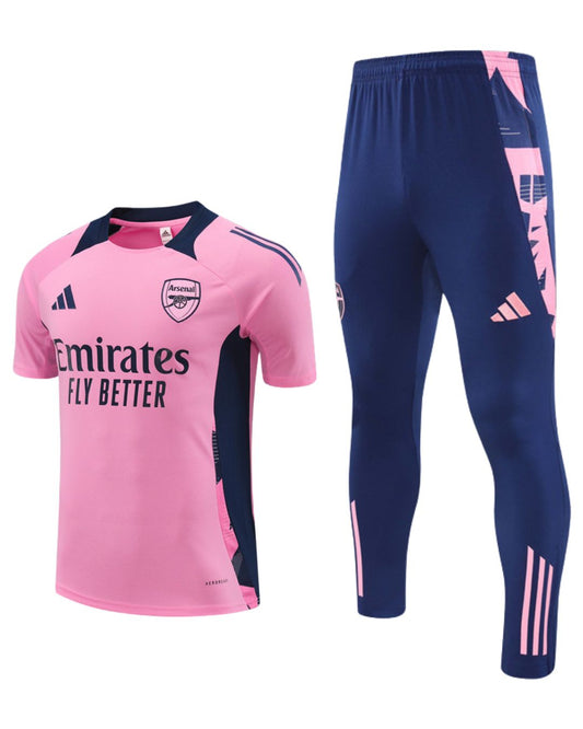 Ensemble t-shirt jogging arsenal (2)